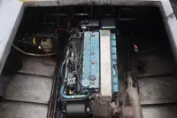 ક્રૂ બોટ વેચાણ માટે