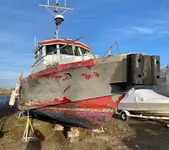 ફાયરબોટ વેચાણ માટે