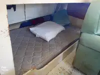 ટ્રોલર વેચાણ માટે