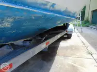 પેટ્રોલ બોટ વેચાણ માટે