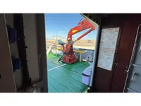 ક્રૂ બોટ વેચાણ માટે