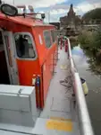 વર્ક બોટ વેચાણ માટે