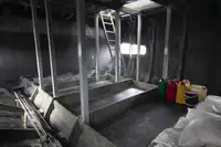 ક્રૂ બોટ વેચાણ માટે
