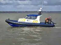 કન્ટેનર જહાજ વેચાણ માટે