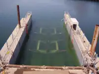 બાર્જ વેચાણ માટે