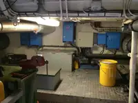 પેટ્રોલ બોટ વેચાણ માટે