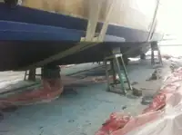 ક્રૂ બોટ વેચાણ માટે