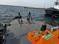 ક્રૂ બોટ વેચાણ માટે
