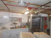 ક્રૂ બોટ વેચાણ માટે