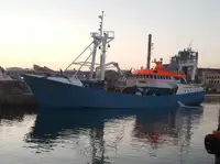 કન્ટેનર જહાજ વેચાણ માટે