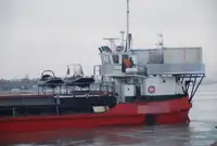 બાર્જ વેચાણ માટે