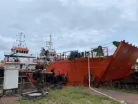 રીફર જહાજ વેચાણ માટે