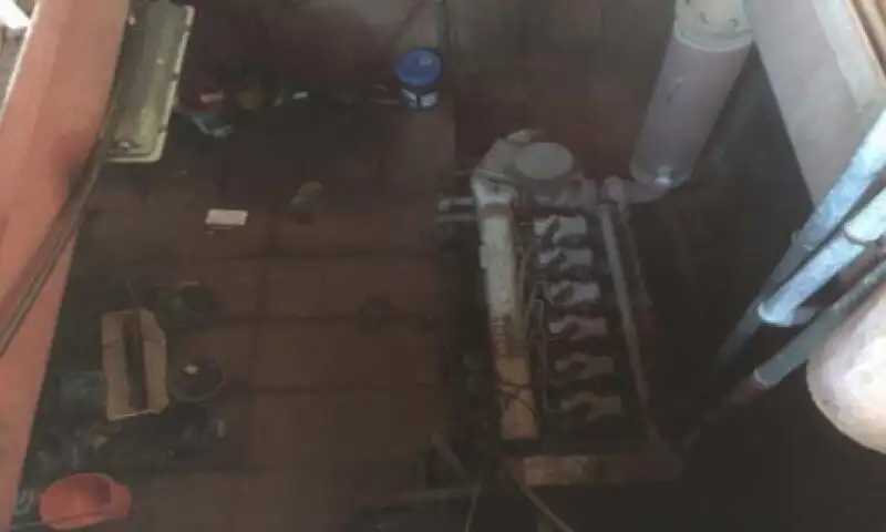 બાર્જ વેચાણ માટે