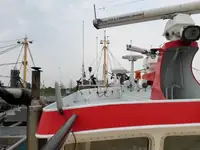 ટ્રોલર વેચાણ માટે