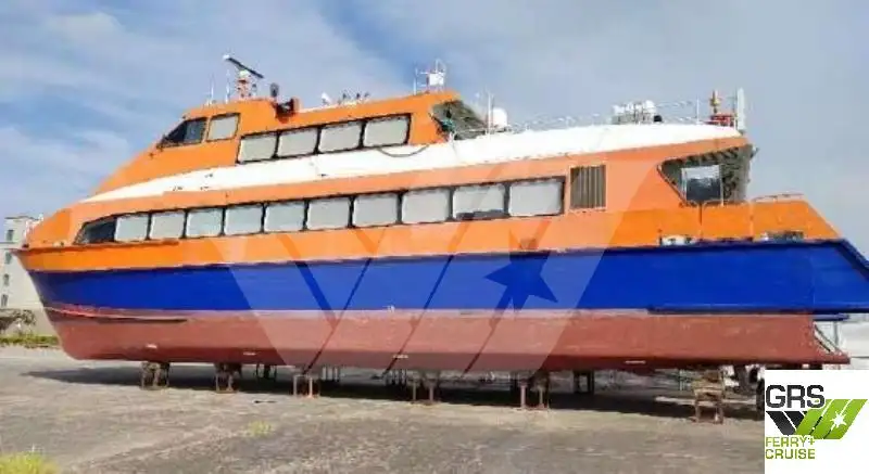 ક્રૂઝ જહાજ વેચાણ માટે