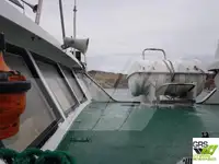 રહેઠાણ માટેનું બાર્જ વેચાણ માટે