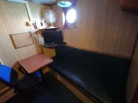 સપ્લાય જહાજ વેચાણ માટે