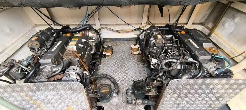 પાયલોટ બોટ વેચાણ માટે