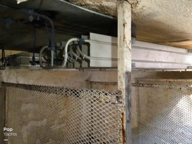 ટ્રોલર વેચાણ માટે