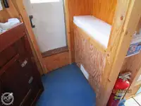 ટ્રોલર વેચાણ માટે