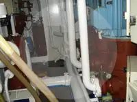 જીવંત માછલીવાળું જહાજ વેચાણ માટે