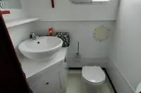 ટ્રોલર વેચાણ માટે