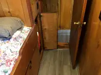 ટ્રોલર વેચાણ માટે