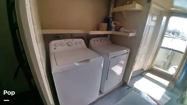 ટ્રોલર વેચાણ માટે