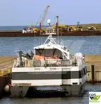 ક્રૂ બોટ વેચાણ માટે