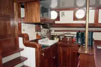 બાર્જ વેચાણ માટે
