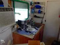 ટ્રોલર વેચાણ માટે