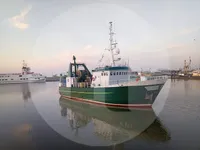 ટ્રોલર વેચાણ માટે