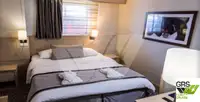 ક્રૂઝ જહાજ વેચાણ માટે