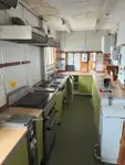 રહેઠાણ માટેનું બાર્જ વેચાણ માટે
