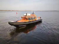 કન્ટેનર જહાજ વેચાણ માટે