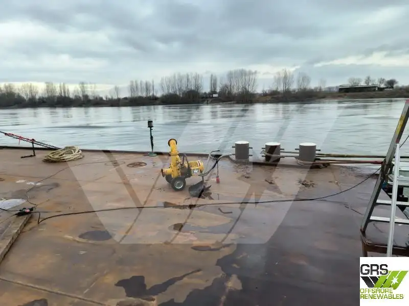 બાર્જ વેચાણ માટે