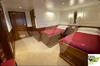 ક્રૂઝ જહાજ વેચાણ માટે