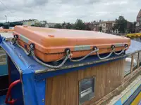 ફેરી જહાજ વેચાણ માટે