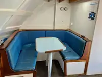 ટ્રોલર વેચાણ માટે