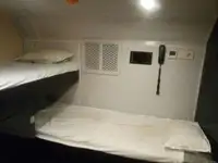 ક્રૂ બોટ વેચાણ માટે