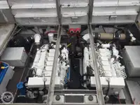 ક્રૂ બોટ વેચાણ માટે