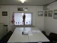 બાર્જ વેચાણ માટે