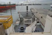 વર્ક બોટ વેચાણ માટે