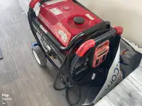 કેટામરાન વેચાણ માટે
