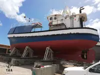 ટ્રોલર વેચાણ માટે