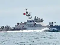 પેટ્રોલ બોટ વેચાણ માટે