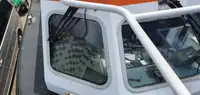 પેટ્રોલ બોટ વેચાણ માટે