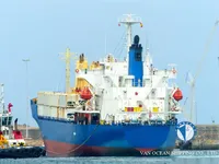 રીફર જહાજ વેચાણ માટે