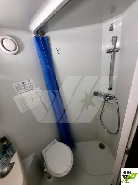ક્રૂઝ જહાજ વેચાણ માટે