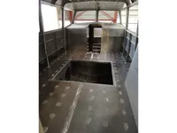 પાયલોટ બોટ વેચાણ માટે